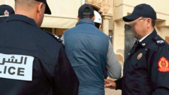 فاس | توقيف 18 شخصا متورطين في إعداد منزل للدعارة والفساد من بينهم شرطي و جندي و أستاذ