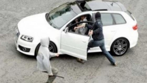 جرسيف | توقيف شابين تورطا في الإستيلاء على سيارة تحت التهديد بالسلاح الأبيض بحي حمرية