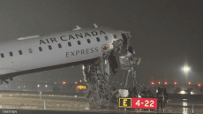 أمريكا | مصرع طيّارين في اصطدام طائرة بشاحنة إطفاء