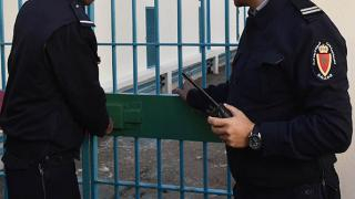 صـــادم | تورط أقرباء سجناء في تهريب الممنوعات لذويهم عبر أعضائهم الحميمية