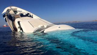 فاجـ.ـعة | البحث عن 05 أشخاص من ضمنهم 04 لاعبين بفريق إتحاد طنجة بعد غـ.ـرق قارب سياحي