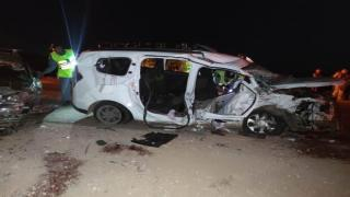 إقليم أزيلال | ثلاثة قتلى في إصطدام بين سيارة أجرة وسيارة عائلية + صور