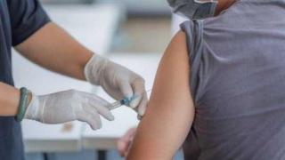 لقاح كورونا | وزارة الداخلية تدرج رؤساء الجماعات في صدارة الملقحين لتحفيز الساكنة