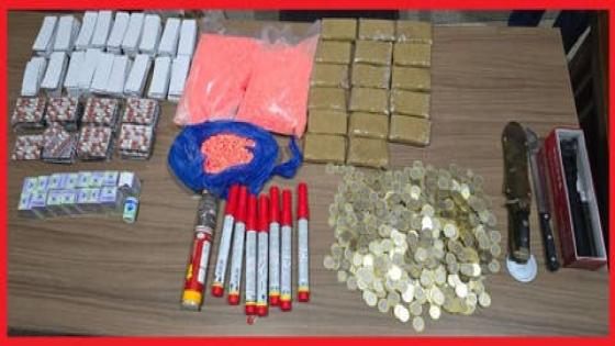 وجدة | توقيف 3 أشخاص بينهم سيدة بشبهة ترويج الأقراص المخدرة