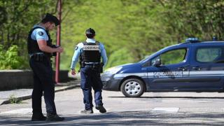 طعن مصل حتى الموت وتصويره أثناء احتضاره | جريمة مروعة تهز مسجدا في فرنسا