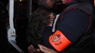 جرسيف | الأمن يوقف “مختلا عقليا” روع رواد شارع محمد الخامس بسكينين من الحجم الكبير