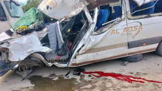 طنجة | مقتل سائق إثر إصطدام بين شاحنة رموك وسيارة لنقل العمال