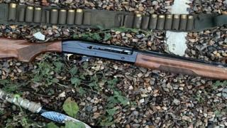 الدار البيضاء | تبادل إطلاق الرصاص بين الأمن ومهربين ينتهي بحجز 10 أطنان من الحشيش ومقتل أحد المهربين + صور