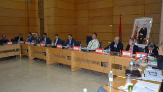 بتكلفة 04 ملايين درهم | غرفة الصناعة التقليدية لجهة الشرق تصادق على المساهمة في مشروعين هيكليين لفائدة الحرفيين بجرسيف