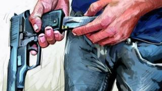 بعد فتح بحث بشبهة إختلاس أموال مخالفات مرورية | شرطي مرور بفاس يطلق النار على نفسه