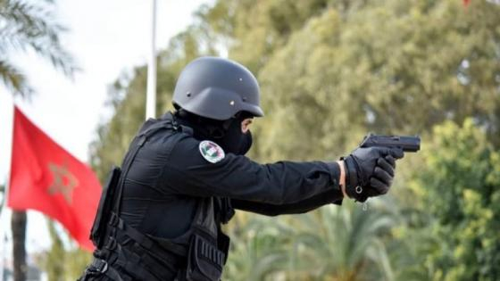 فاس | رصاصة مفتش شرطة تنهي حياة “بزناس” واجه الشرطة بالسلاح الأبيض