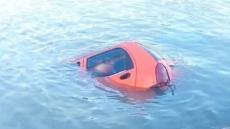 أربعاء الغرب | نجاة أستاذة بعد سقوط سيارتها في قناة مائية