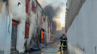 طنجة | العثور على جثة متفحمة عقب حريق بمصنع
