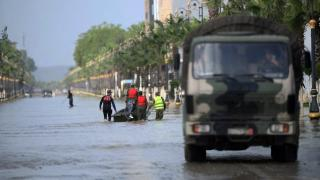 حصيلة محينة | إجلاء أزيد من 143 ألف شخص من مناطق الفيضانات