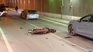 طنجة | مصرع شابين في حادثة سير مروعة داخل ممر تحت أرضي