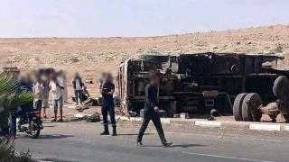البروج | إنقلاب شاحنة محملة بالخيول يخلف نفوق 5 منها