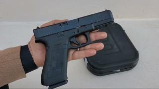 الرباط | توقيف سائق بعثة دبلوماسية بعد إشهاره مجسماً لمسدس في خلاف مروري