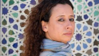 “أساءت للذات الإلهية” | الفرقة الوطنية توقف الناشطة “إبتسام لشكر”