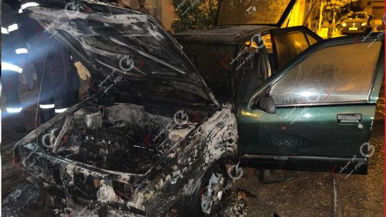 جرسيف | إندلاع حريق بسيارة رونو 19 بتجزئة لعريشة + صور وفيديو