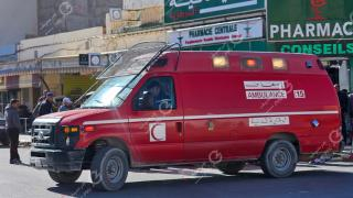 بعد نقاش مع عون سلطة | بائع متجول يؤذي نفسه بسلاح أبيض إثر حملة لتنظيم الباعة المتجولين