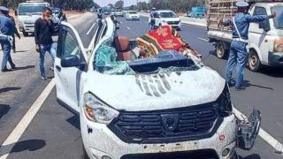 بين العرجات وسلا | إصـ.ـطدام بين سيارة أجرة وشاحنة عسكرية يخلف 6 قـ.ـتلى