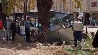 تازة | حافلة للنقل الحضري تصطدم بسيارة ودراجة تريبورتور