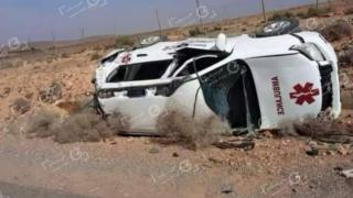 لقيت والدته حتفها | مختل عقلي يتسبب في إنقلاب سيارة إسعاف بمراكش