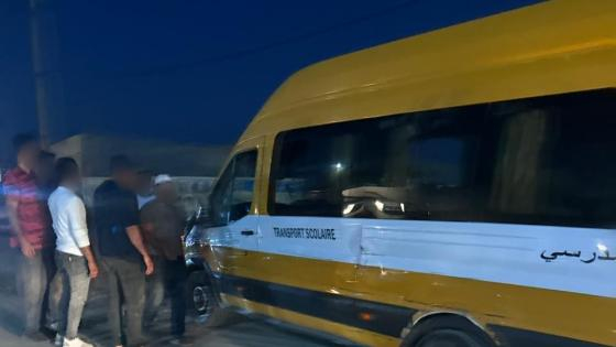 جرسيف | اصطدام بين سيارة للنقل المدرسي و”ميرسيديس 410″ دون إصابات