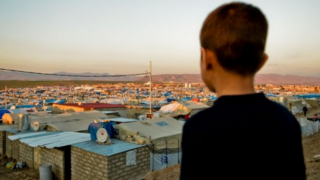 في ظل تكتم شديد | البوليساريو” تقر بانتشار عدوى حمى شديدة بين أطفال تندوف وتؤجل الدراسة