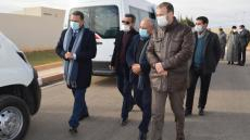 جرسيف | عامل الإقليم يشرف على تسليم سيارات للنقل المدرسي و لنقل المرضى و سيارة إسعاف + صور و فيديو