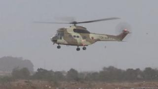 إنزكان – آيت ملول | مروحية عسكرية تنقذ خمسة أشخاص حاصرتهم الفيضانات بواد سوس+ فيديو