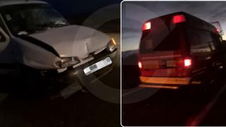 عاجل ..تادرت | إصابة شخص في حادث إصطدام سيارة بجرار + صور