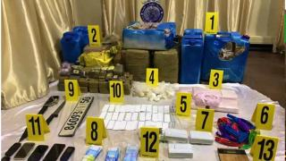 الناظور | تفكيك شبكة إجرامية متورطة في محاول تهريب الكوكايين والهيروين والأقراص المخدرة + صور