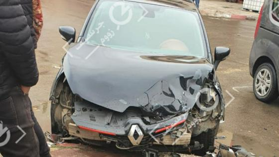 جرسيف | خسائر مادية جسيمة في إصطدام سيارتين بشارع علال بن عبد الله + صور