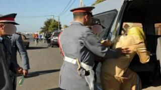 إقليم السطات | أربعينية تردي زوجها الخمسيني قتيلا خنقا للقاء عشيقها