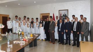 جرسيف | عامل الإقليم يشرف على تكريم المتوجين بالبطولة المدرسية لكرة اليد + صور وفيديو