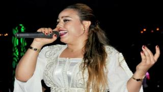 مراكش | القضاء يدين الشيخة “الطراكس” و أمها بالحبس موقوف التنفيذ