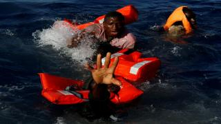 مأساة | مصرع مهاجرين و فقدان 09 آخرين إثر غرق قارب قبالة السواحل الإسبانية