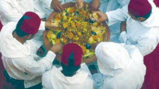 جرسيف | النيابة العامة تدخل على خط تنظيم وليمة غذاء حضرها أكثر من 100 شخص من بينهم أعيان و منتخبون