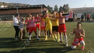 أزرو | حسنية جرسيف لكرة القدم تحقق أول فوز خارج القواعد على حساب نادي إفران + صور