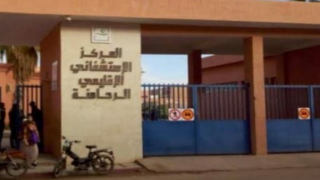 صادم | توليد سيدة بدون بنج وفصل رأس جنينها عن جسده بمستشفى بن جرير