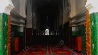 بمختلف مساجد المملكة | المصلون يرفعون الدعاء لطلب الغيث