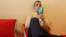 هجرته زوجته بعد مرضه | من دوار لمطاهرة بالمريجة لوجدة .. رحلة علاج شاقة لجرسيفي في مواجهة السرطان + فيديو