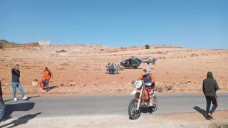 إقليم سيدي إفني | مروحية للدرك الملكي تنقل سائحا فرنسيا أصيب إثر حادث إصطدام مروع + صور