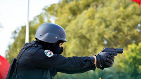 فاس | مقدم شرطة يضطر لإطلاق الرصاص لتوقيف شخصين من ذوي السوابق