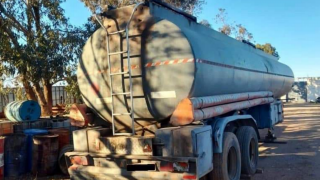 بكل من مدن الناظور، بركان،وجدة | توقيف 18 شخصا بشبهة “الغش والمضاربة في المحروقات” + صور