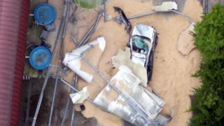 فـــاجـــعـــة | مقتل ثلاثة أشقاء مغاربة بحادث إصطدام مروع شمالي إيطاليا + صور وفيديو