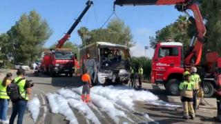 إسبانيا | مقتل عاملة مغربية وإصابة 24 أخريات بجروح في إنقلاب حافلة لنقل عاملات فلاحيات موسميات + فيديو