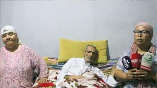 لذوي القلوب الرحيمة | أسرة جرسيفي أصيب بسرطان الرئة بالسجن تناشد مد يد العون له للعلاج + فيديو