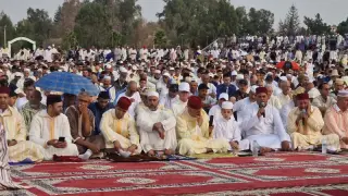 بمناسبة حلول عيد الفطر | الحكومة تقرر منح المغاربة عطلة إستثنائية